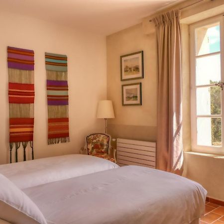 Bastide La Combe Hotel เวซง-ลา-โรแมน ภายนอก รูปภาพ