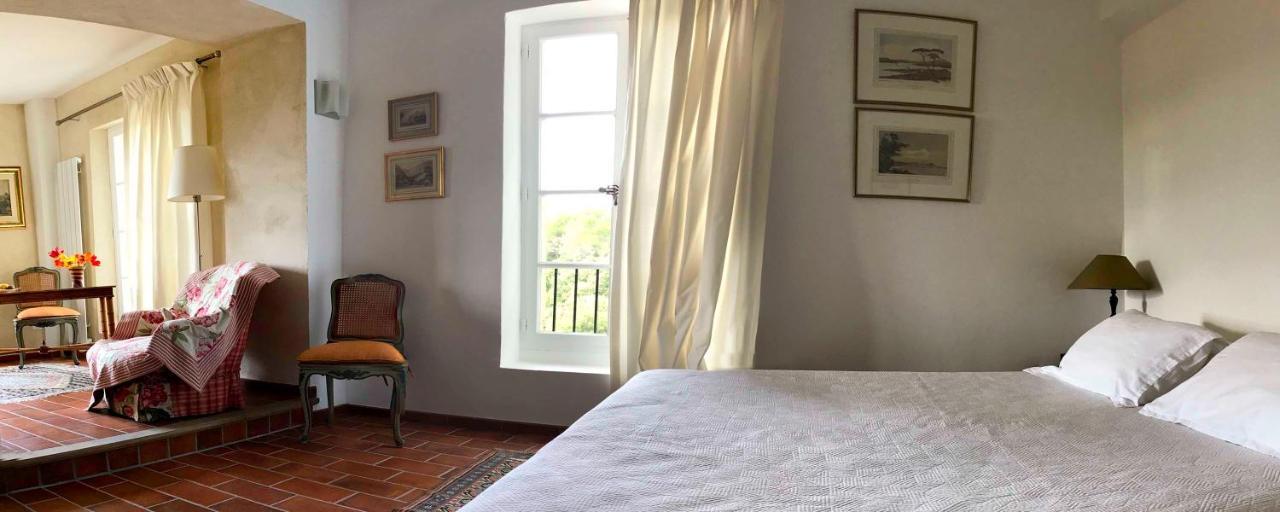 Bastide La Combe Hotel เวซง-ลา-โรแมน ภายนอก รูปภาพ