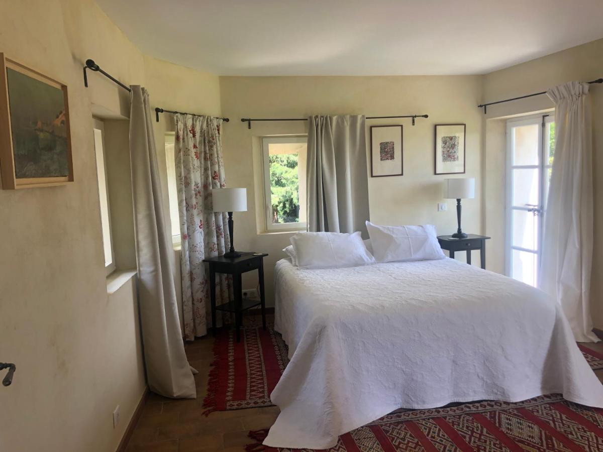 Bastide La Combe Hotel เวซง-ลา-โรแมน ภายนอก รูปภาพ